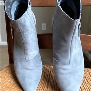 ANTHROPOLOGY “PIED JUSTE” Blue SUEDE BOOTIES